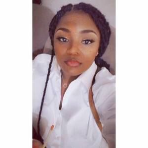 Meet your Posher, Dejahnea